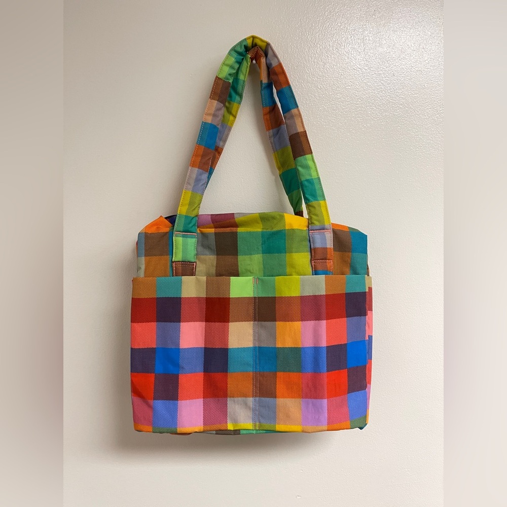 NWT BAGGU Small Cloud Carry On in Madras